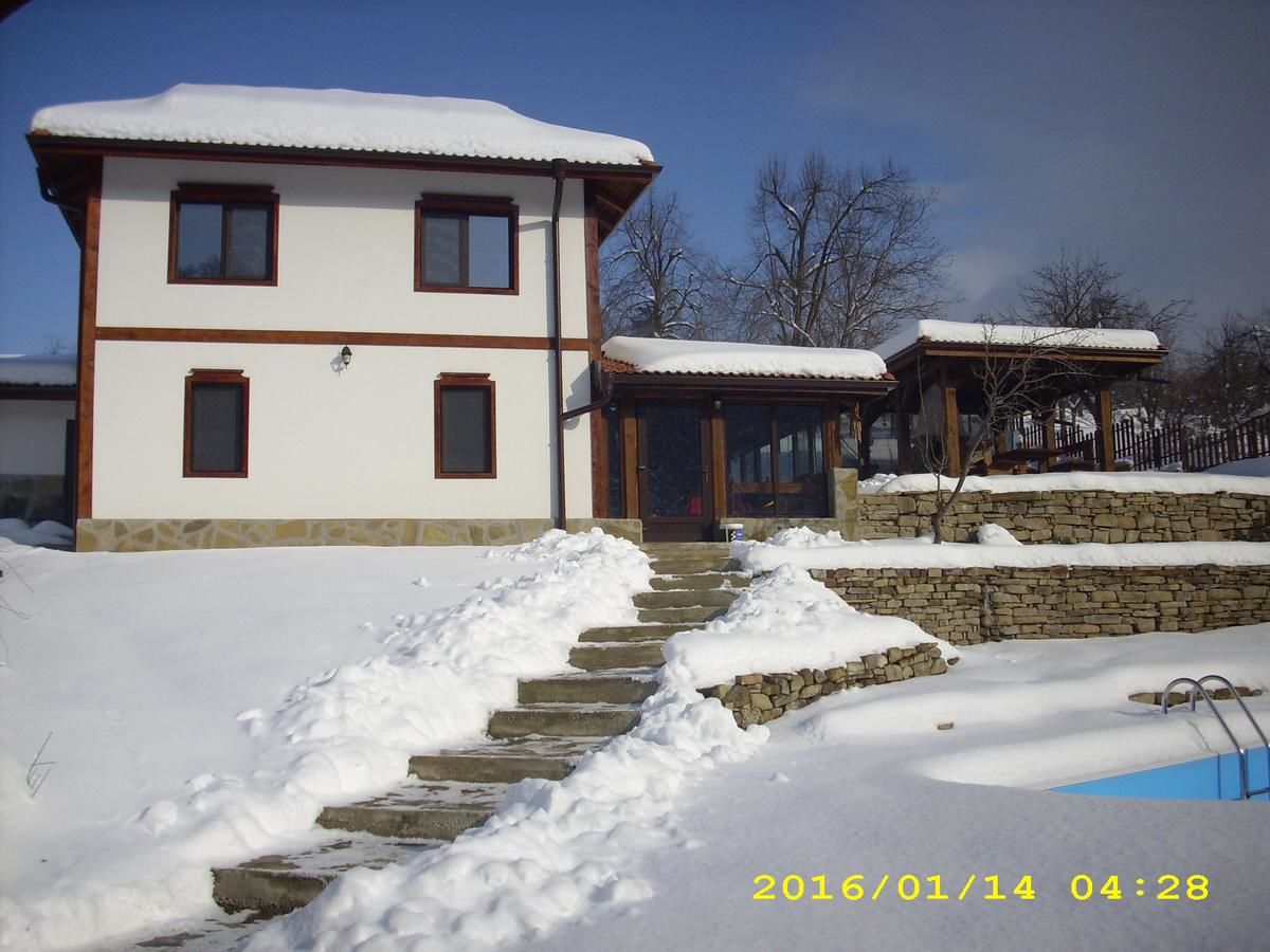 Гостевой дом House Maya Трявна-16