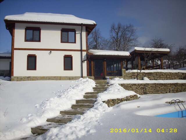 Гостевой дом House Maya Трявна-15